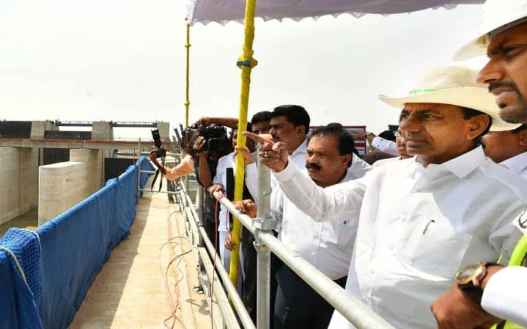 CM inspected the ongoing works of Medigadda Barrage