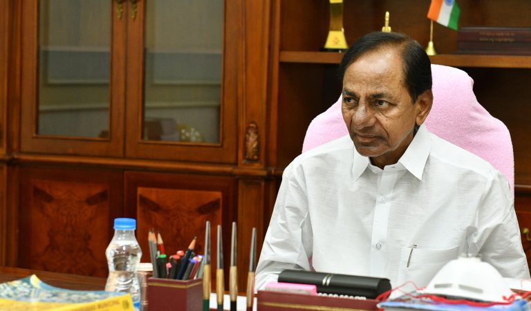 Cm Kcr Held A High Level Meeting On Procurement Of Agriculture Produce Of The Rabi 28 04 2020 02