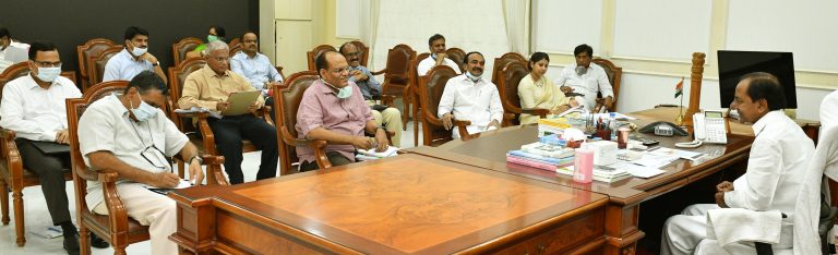 Cm Kcr Review On Change Of Cropping Pattern And Setting Up Of Crop Colonies 12 05 2020