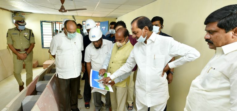 Cm Kcr Inspected The Ongoing Works Of New Secretariat 18 03 2021 (3)