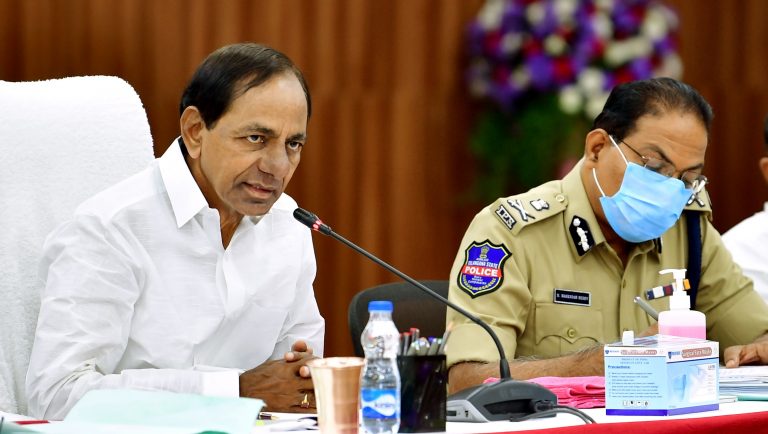 Cm Kcr Held High Level Review With Police And Excise Department Officials 20 10 2021 (4)