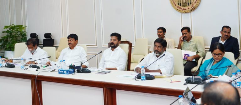 Chief Minister Held A Review On The Functioning Of Dharani Portal 13 12 2023 (2)