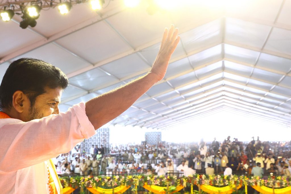 Cm Revanth Reddy Unveiled The Bronze Statue Of Former Union Minister Late Sri Sudini Jai Pal Reddy 28 07 2024 12