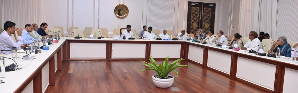 Chief Minister Revanth Reddy Holds A Meeting With Professors 19 07 2024 4