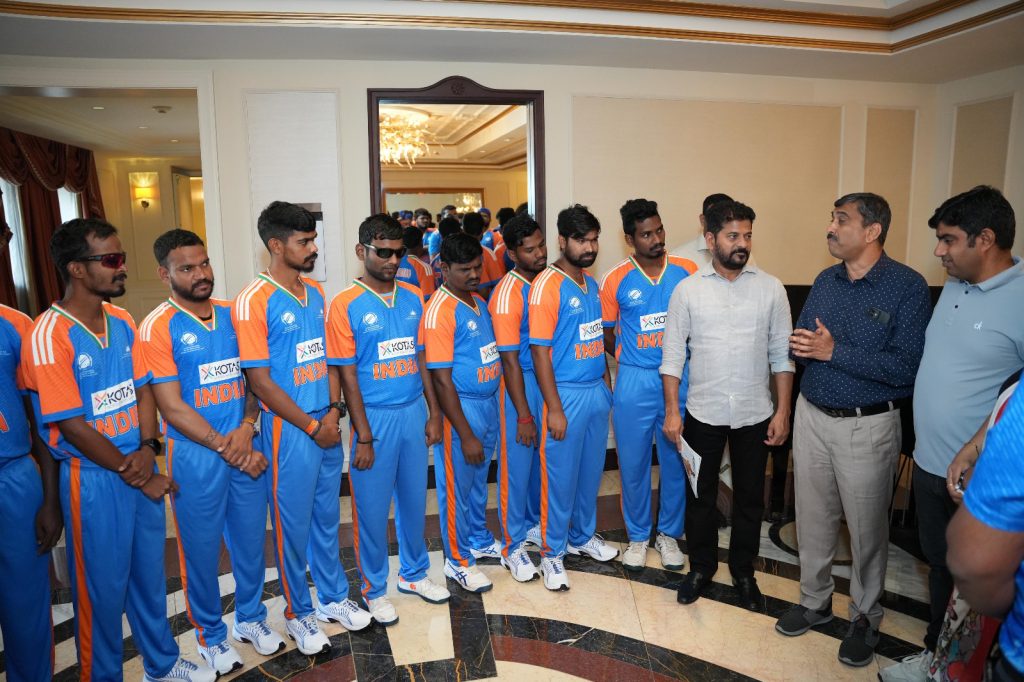 Boys Squad Of Indian Blind Cricket Team Met Cm Revanth Reddy In New York 2