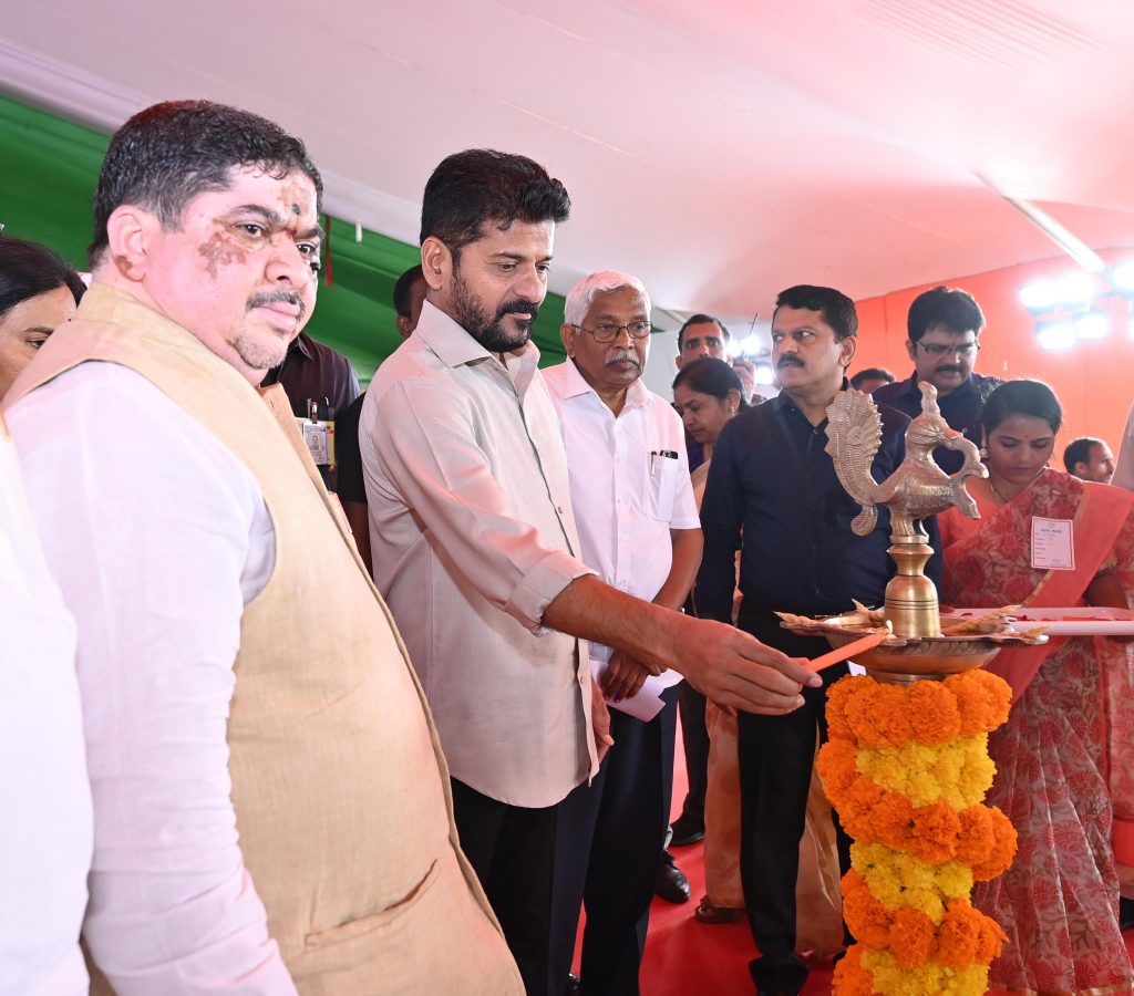 Chief Minister Sri A Revanth Reddy Meeting With Government And Local Body Teachers 02 08 2024 2