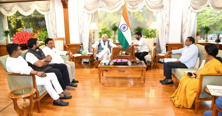 Cm Revanth Reddy Met Union Minister For Housing And Urban Affairs Manohar Lal Khattar At New Delhi 07 10 2024 3