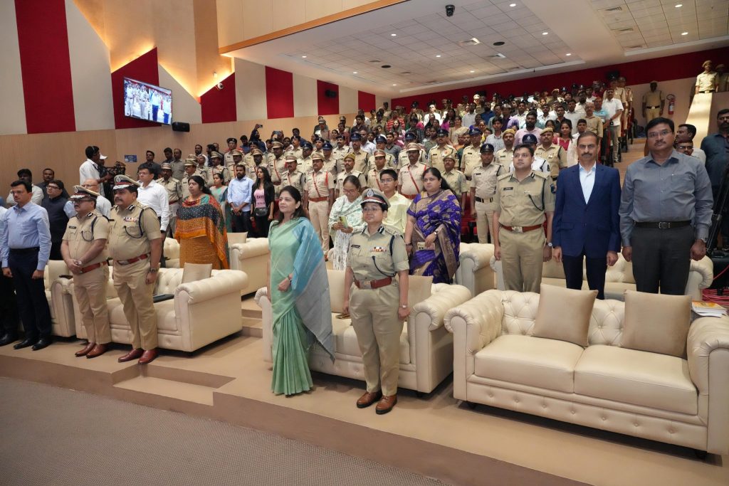 Zee Police Awards Cm 4